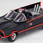 Batman Car - Batmobile 1966 - Figure Complex Movie Revo